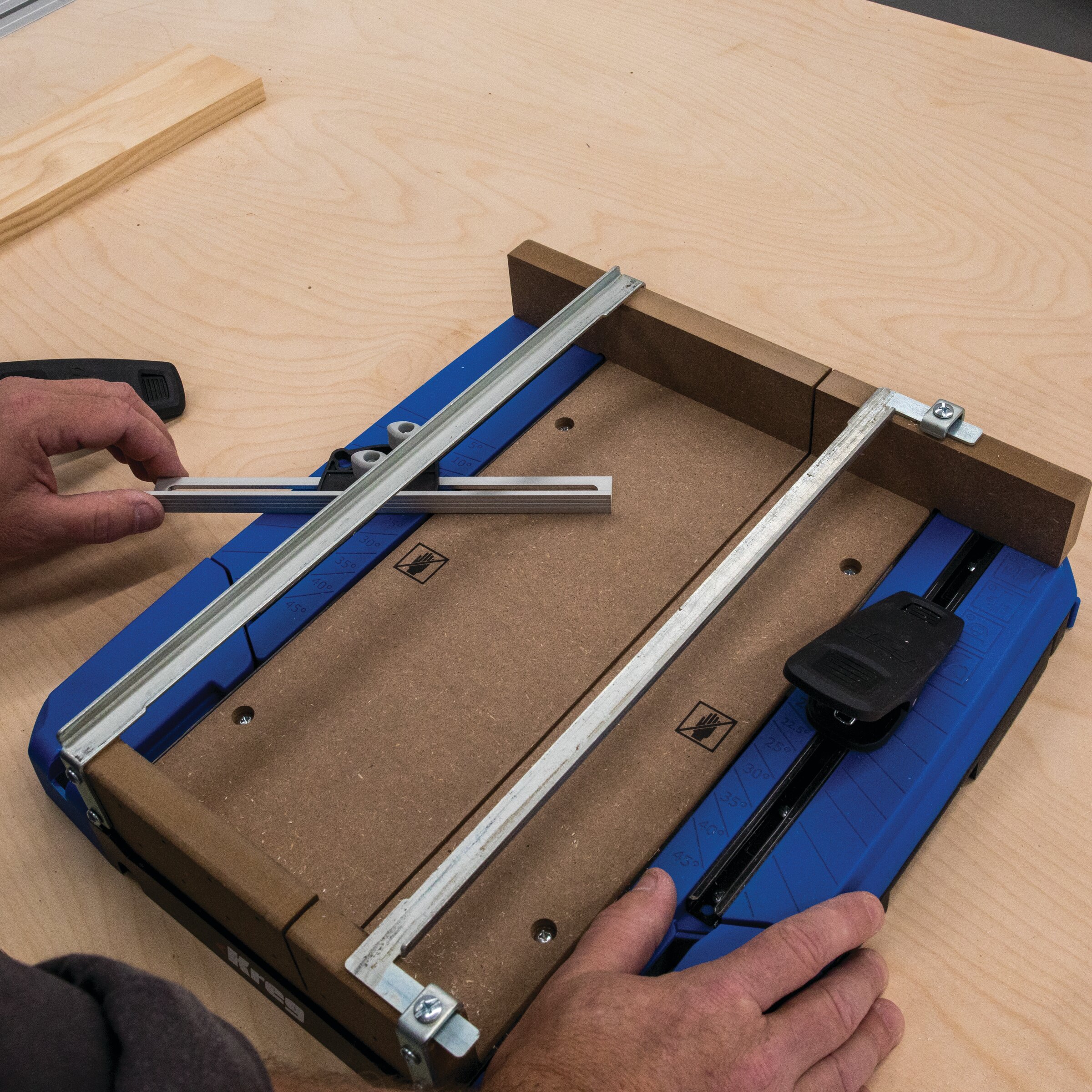 Estaci&oacute;n de corte transversal, , hi-res