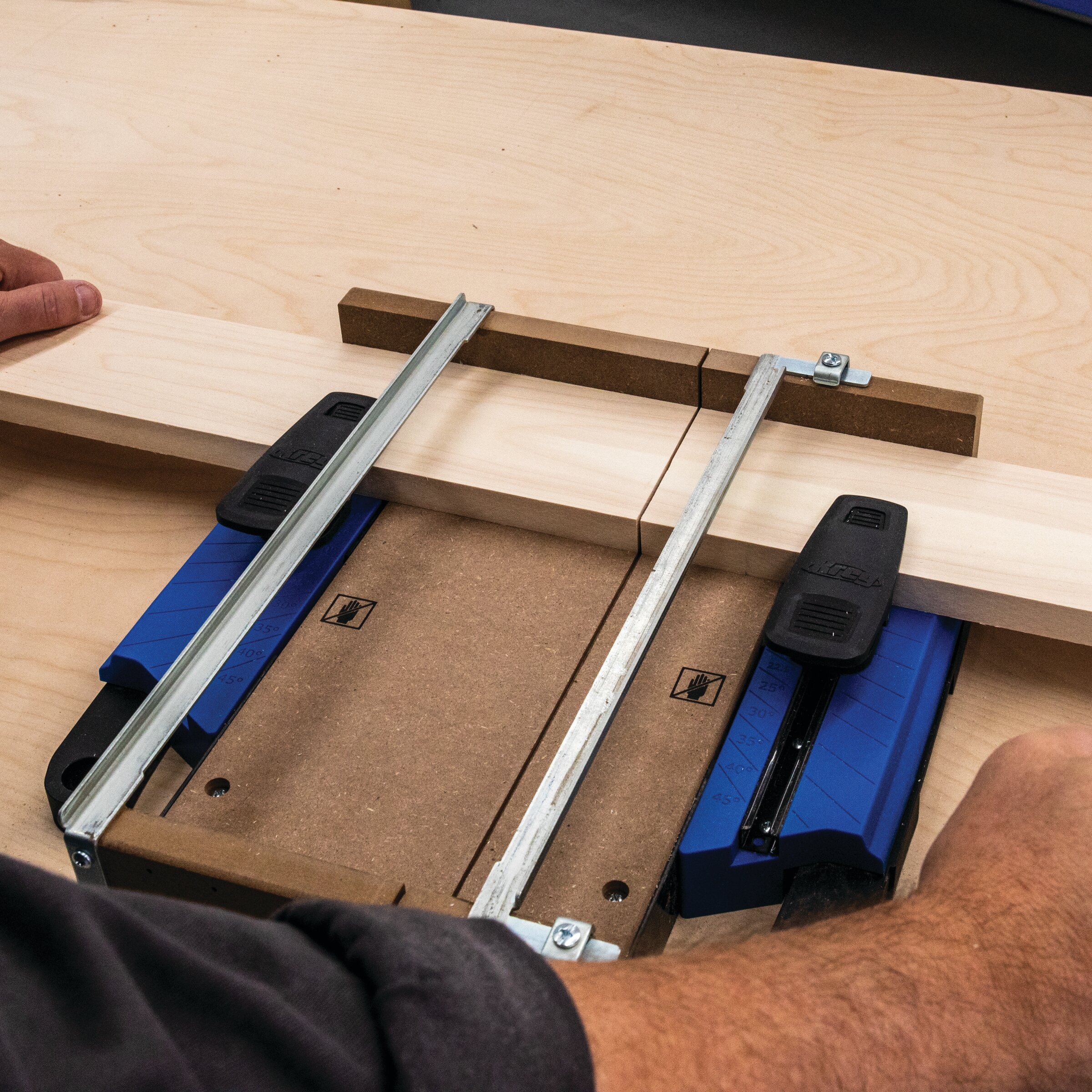 Estaci&oacute;n de corte transversal, , hi-res